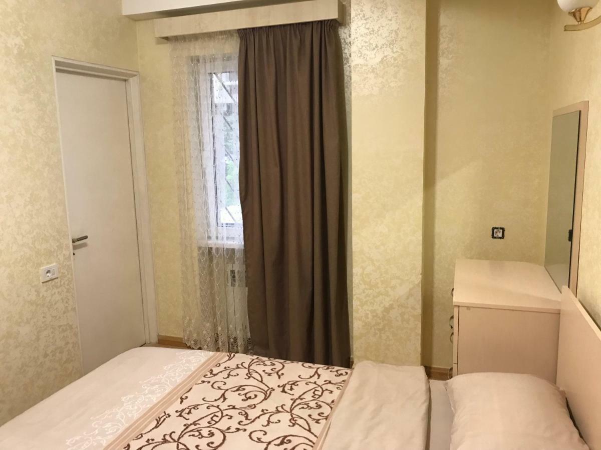 Comfortable Apartment In Center Erivan Exterior foto